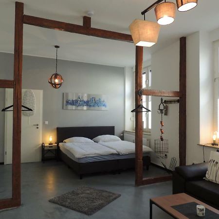 Zentrales Apartment In Γκελσενκίρτσεν Εξωτερικό φωτογραφία